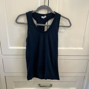 Athleta Momentum Tank